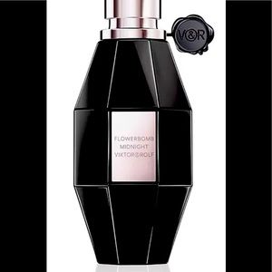 Viktor & Rolf
Flowerbomb Midnight EDP 1.2mL/.04fl.Oz. sample vial